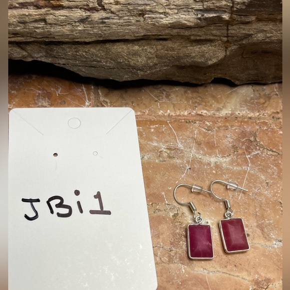 NEW Handmade Rustic Dyed Ruby Gemstone Silver Plated Earrings Pink Silver - Picture 8 of 12